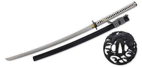 Top 10 Deadliest Ninja Weapons - Martial Tribes