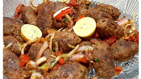 Easy And Very Tasty Gola Kebab Recipe Ashiss Kitchen Easy Youtube