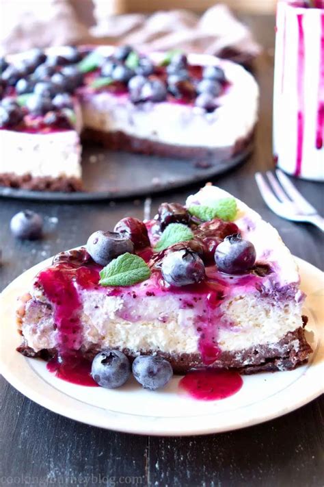 Blueberry Cheesecake With Blueberry Sauce Easy Blueberry Recipes