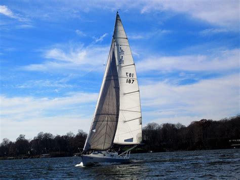 J105 Sailboat 20131130 Photo By Sean Theriot Flickr