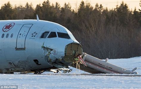 Air Canada Passengers Offered 5k In Compensation After Crash Landing