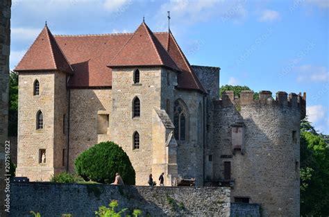 Foto De Ch Teau De Couches Me Me Si Cle Bourgogne France Do