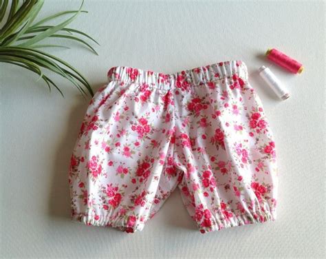 Easy Baby Bloomers In Steps Simple Sewing Project Sewing Baby