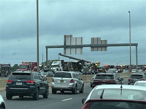 I 95 Reopens After Watermelon Truck Crash In Bridgeport