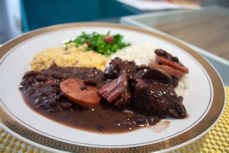 Feijoada Simples e Rápida Receitas Práticas