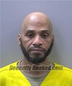 Recent Booking Mugshot For Robert Alexander In Milwaukee County