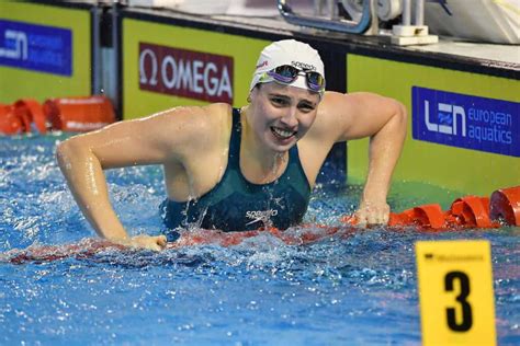 Gold Triumph in Doha Angelina Köhler ist erste deutsche Schwimm