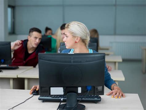 students group in computer lab classroom 11926288 Stock Photo at Vecteezy