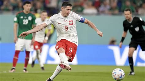 FIFA World Cup 2022 Robert Lewandowski Misses Penalty As Mexico And