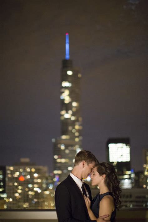 Intimate And Casual Chicago Rooftop Wedding - Weddingomania