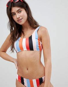 Hot Sexy Nargis Dutt Bikini Pics