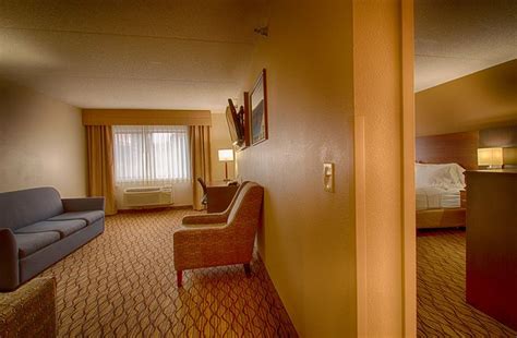 Holiday Inn Express Grand Canyon, Tusayan - Compare Deals