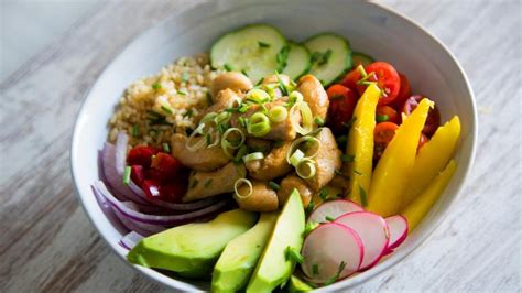 Poke Bowl De Pollo Descubre C Mo Preparar Esta Ex Tica Receta