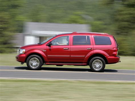 DODGE Durango Specs, Performance & Photos - 2004, 2005, 2006, 2007 ...