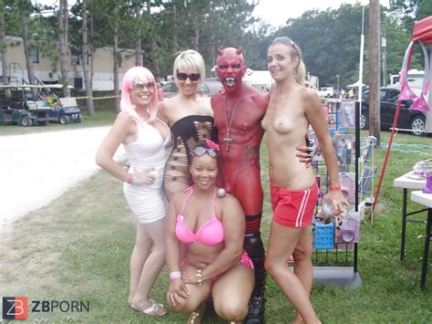 Nudes A Poppin Pt ZB Porn