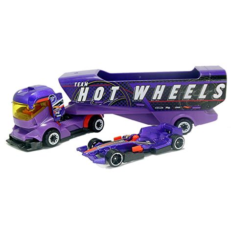 Orjinal Hot Wheels Taşıyıcı Tırlar BIG RIG HEAT FKW Orjinal Hotwheels Taşıyıcı Tır ve Araba