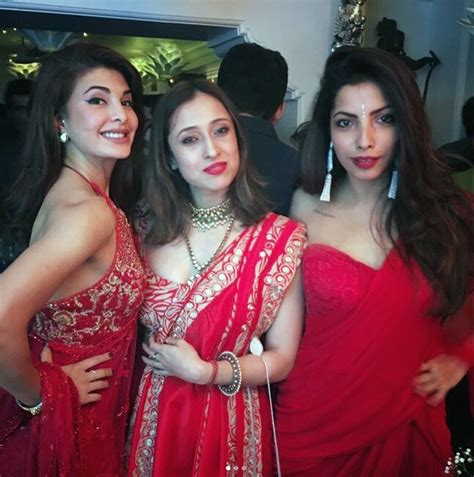 Jacqueline Fernandez In This Red Saree Is Too Hot To Handle India Today