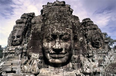 Bayon Angkor guide complet de ce temple du Cambodge à savoir absolument