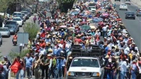 Recibir Osorio A Normalistas La Silla Rota