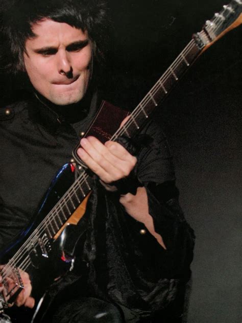 Biografia di Matthew Bellamy, cantante e chitarrista dei Muse