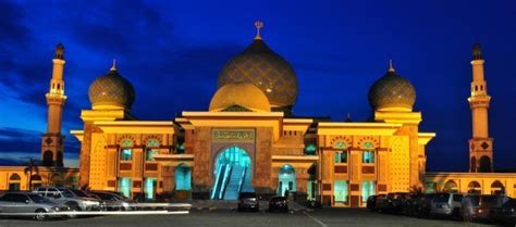 9 Potret Kemegahan Masjid Agung An Nur Taj Mahalnya Provinsi Riau