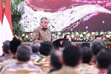 Foto Bank Indonesia Perkirakan Kredit Bisa Tumbuh Sampai 12 Persen