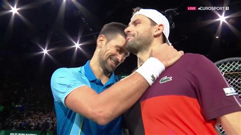 Novak Djokovic gest superb după titlul de la Paris S a oprit în