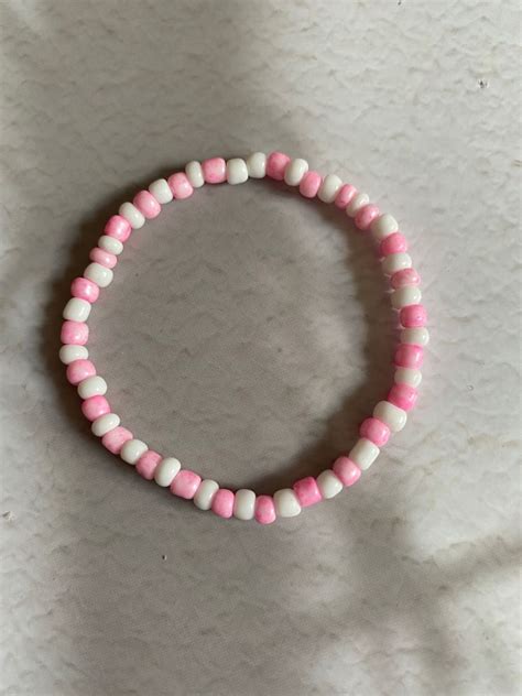 Pulsera Bicolor Blanco Y Rosa Pulseras Bonitas Tutoriales De Joyer A