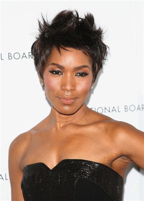 Angela Bassett Short Spiked Pixie Haircut For Black Women Over 50 Pretty Designs