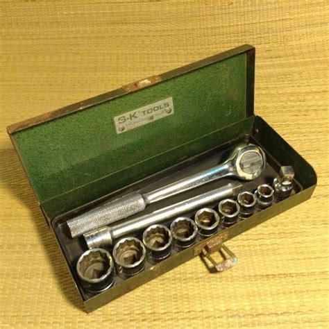 Vintage SK Tool Socket Set Kit in Original Green Metal Box