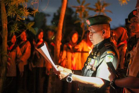 Tni Polri Kecamatan Parungpanjang Gelar Upacara Taptu Dan Pawai Obor