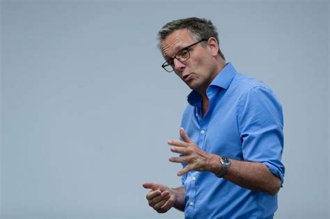 How Dr Michael Mosley Revolutionised Dieting From 52 To The Fast 800