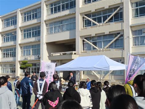 前葉 泰幸（まえば やすゆき） 小・中学生の皆さんをはじめ、たくさんの方々に集まっていただきました。まちをきれいに