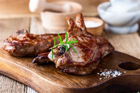 How To Cook Veal Chops In Cast Iron Skillet 5 Easy Steps Miss Vickie