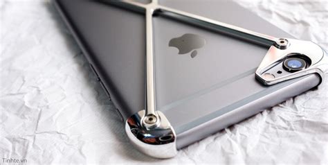 Trên tay bikini cho iPhone của Mod Radius