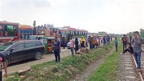 ঢাকা টাঙ্গাইল মহাসড়কে ৮ কিলোমিটার এলাকাজুড়ে যানজট ভোগান্তি