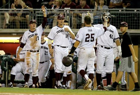 Minnesota Vs Texas A M Baseball Sam Craft Freelance Photographer