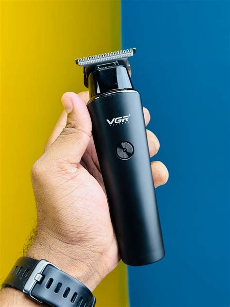 VGR V 937 Professional Corded Cordless Hair Trimmer Online Plant