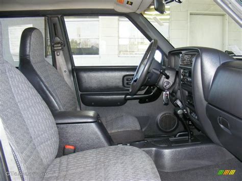 1999 Jeep Cherokee Sport 4x4 interior Photo #42450047 | GTCarLot.com