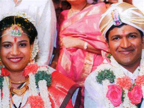 Puneeth Rajkumar And Wife Ashwini Celebrates 16th Wedding Anniversary