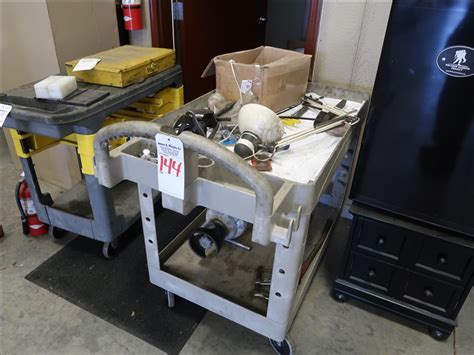 Plastic Shop Cart Crane Technology Inc Online Auction James G