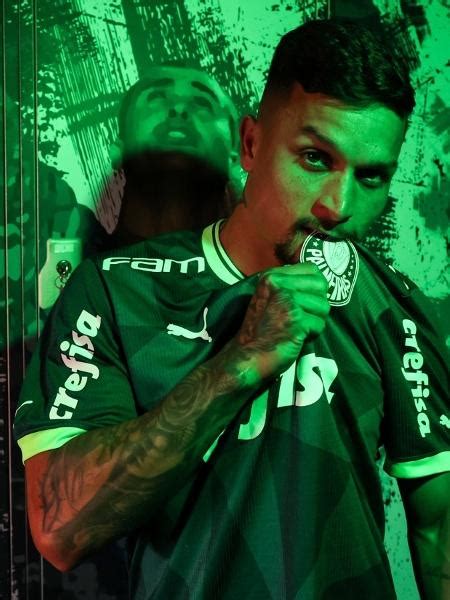 Artur Marca Em Primeiro Treino Pelo Palmeiras