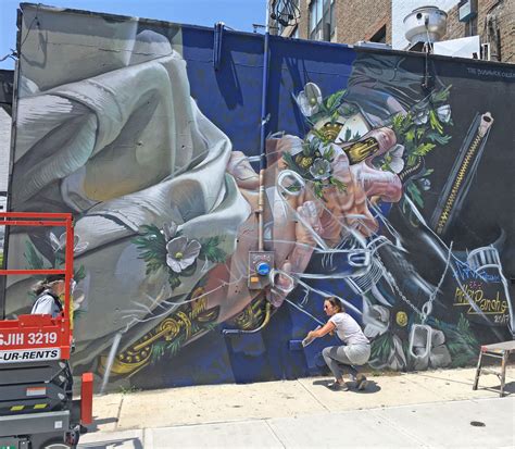 Bk Foxx At Work In Nyc Street Art Graffiti Art