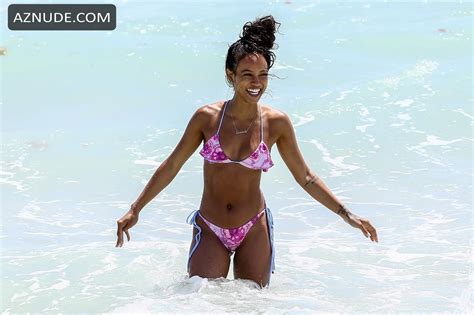 Karrueche Tran Sexy In A Skimpy Pink Bikini While Enjoying A Beach Day In Miami With Her NFL