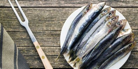 9 Beneficios Para La Salud De Consumir Sardinas Descubre Los