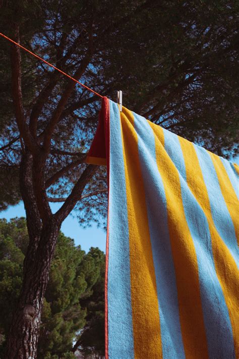 Tu verano perfecto: Las mejores toallas de playa para disfrutar del so