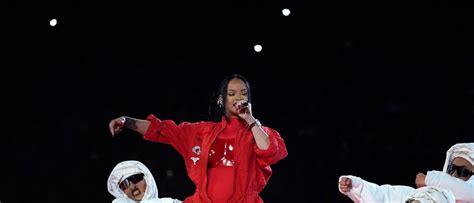 Puma Teases Rihanna Return | Headline to Go