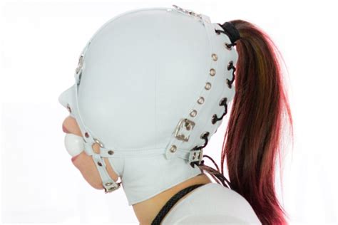 Leder Bondage Harness Ball Gag Reifen Von Restrictedsenses Auf Etsy