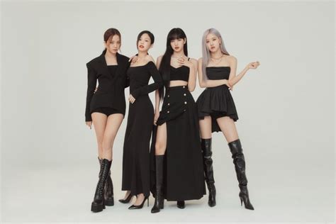 Blackpink Becomes 1st Korean Million Seller Girl Group With The Album Soompi