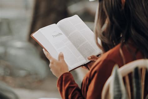 Why Reading Is Still The Best Way To Improve Yourself - PMCAOnline 